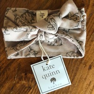 Kate Quinn baby headband bow